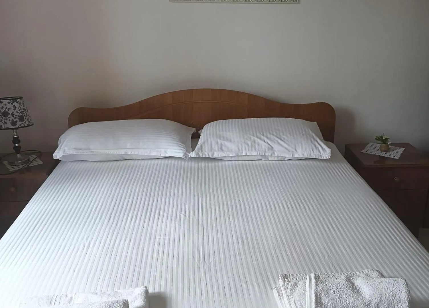 Vila Aliaj Luxury Apartment With 2 Rooms With Private Wonderful Terrace Durrës