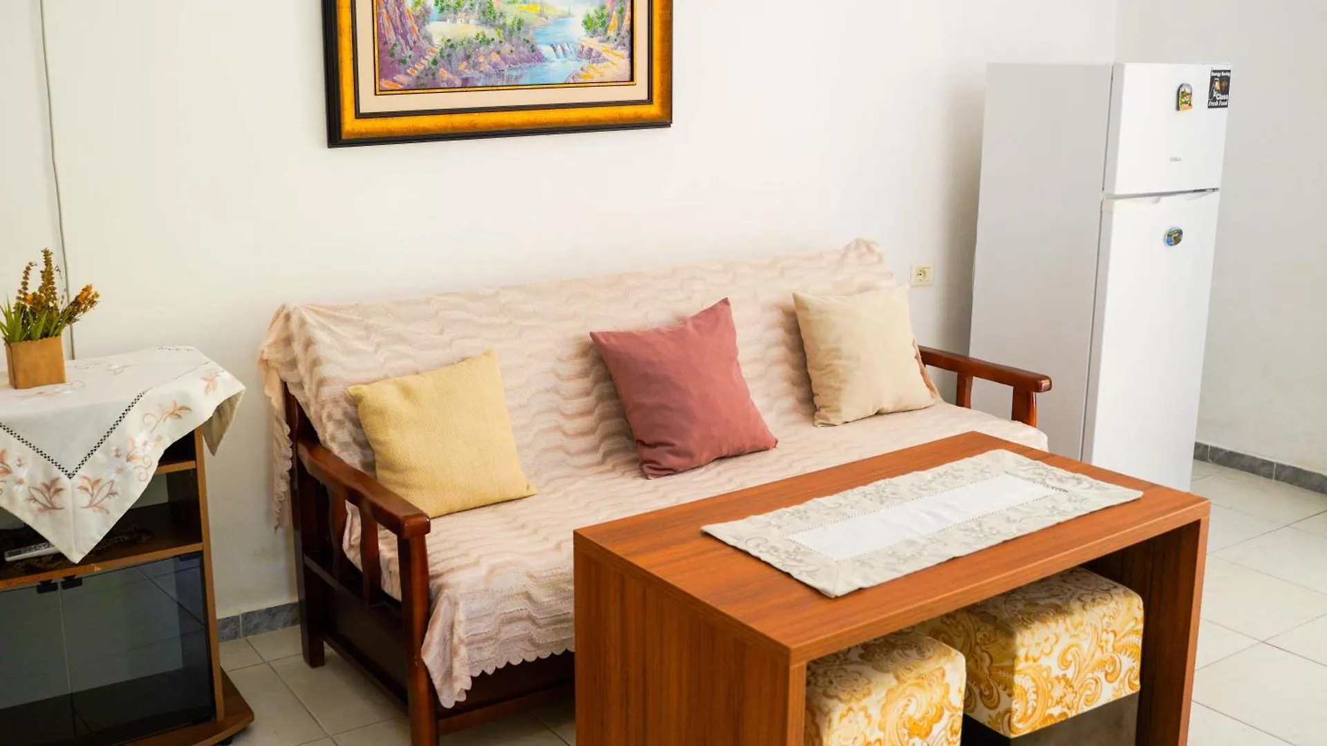 Vila Aliaj Luxury Apartment With 2 Rooms With Private Wonderful Terrace Durrës